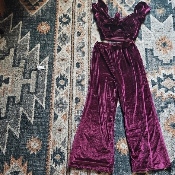 Lulu's Burgundy Velvet Jumpsuit - Picture 10 of 13